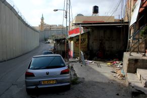 Ras el Amud, village palestinien à Jérusalem coupé par le mur 